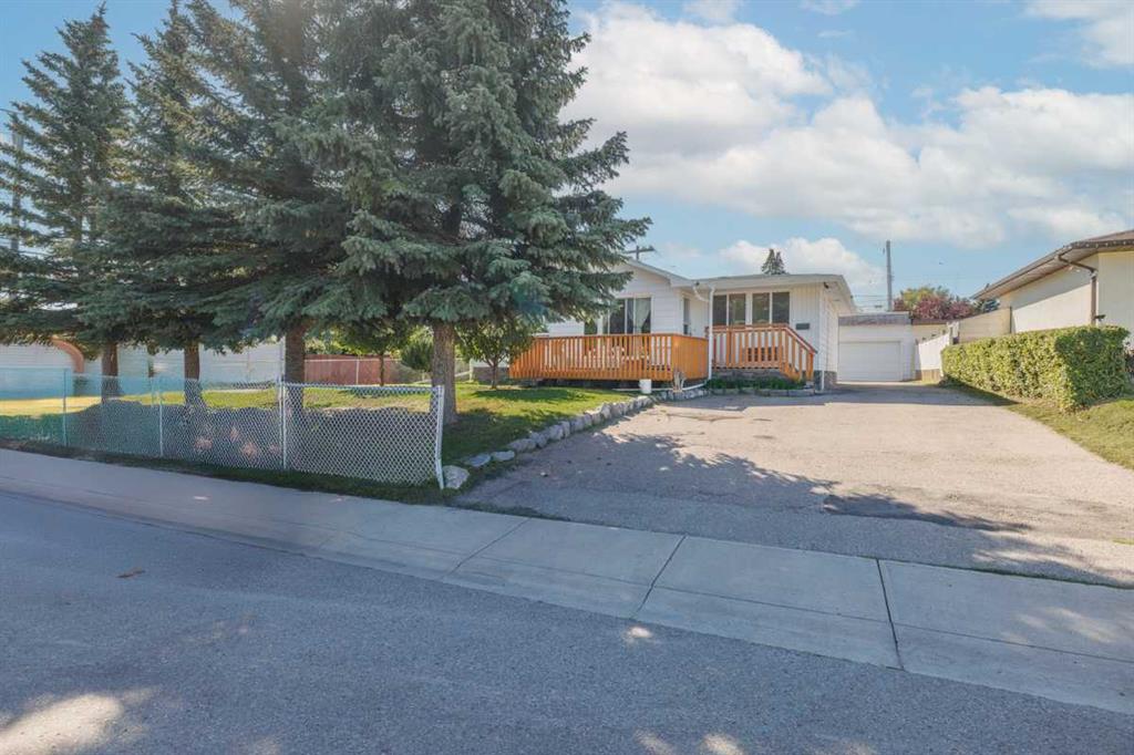 Picture of 4613 4 Avenue SE, Calgary Real Estate Listing