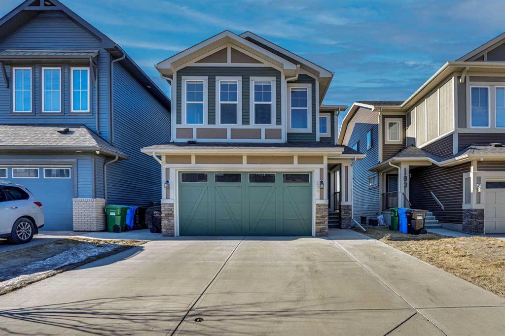 Picture of 179 Lucas Heights NW, Calgary Real Estate Listing
