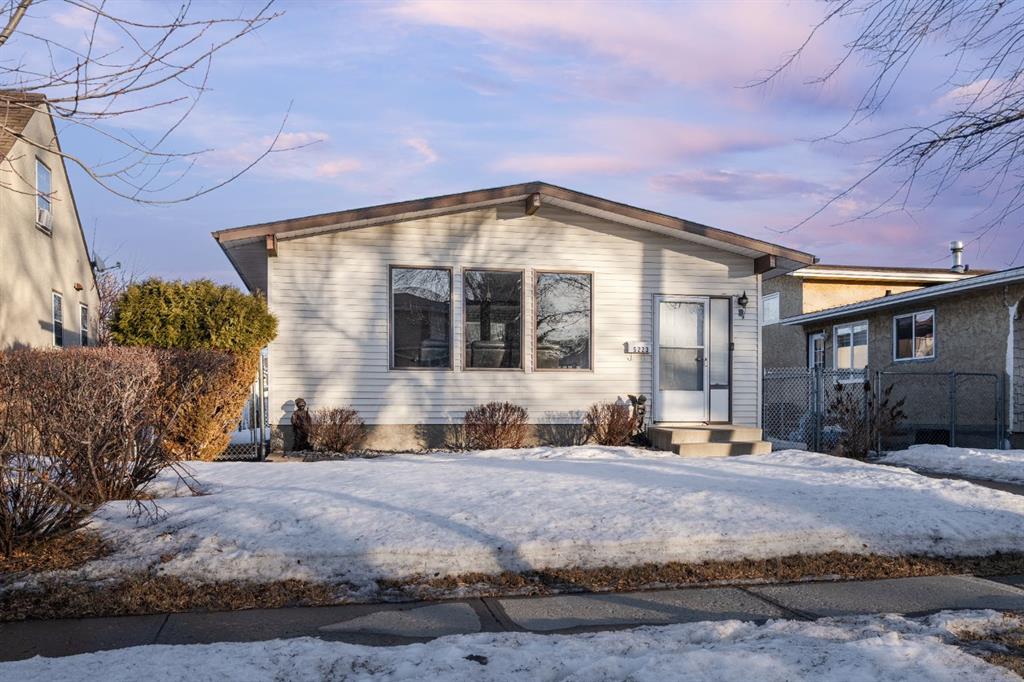 Picture of 5223 42 Street , Camrose Real Estate Listing