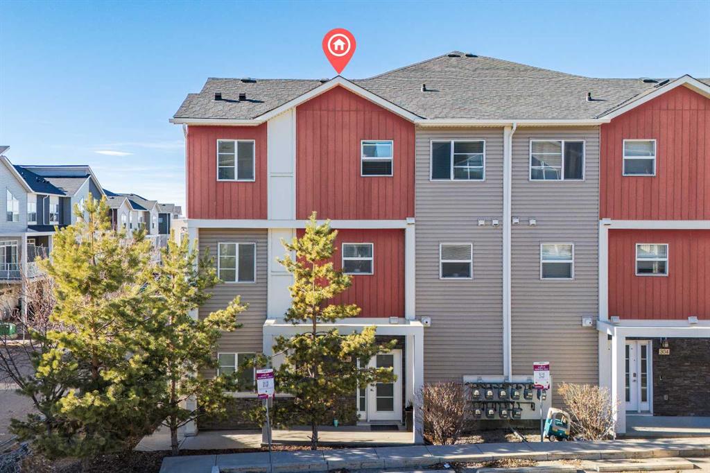 Picture of 405 Redstone View NE, Calgary Real Estate Listing