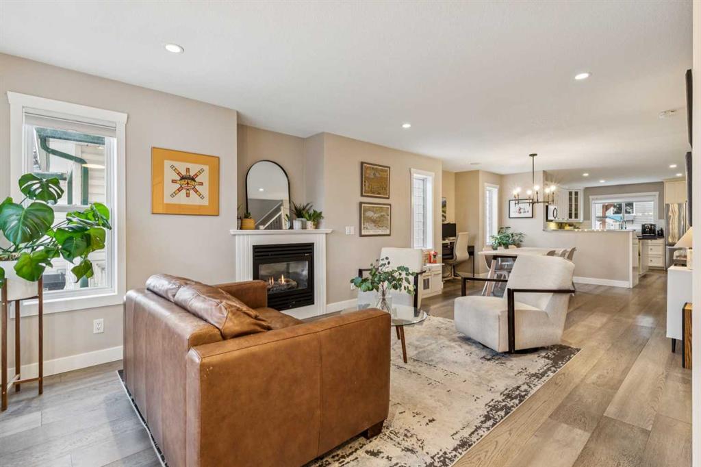 Picture of 133 25 Avenue NE, Calgary Real Estate Listing