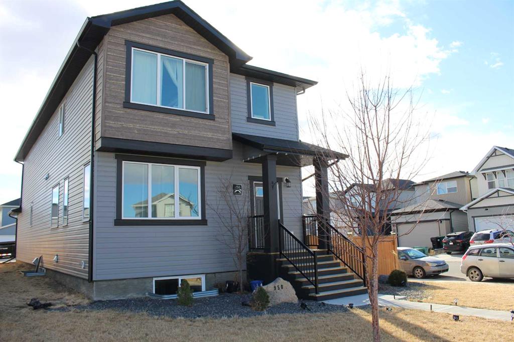 Picture of 958 41 Avenue N, Lethbridge Real Estate Listing