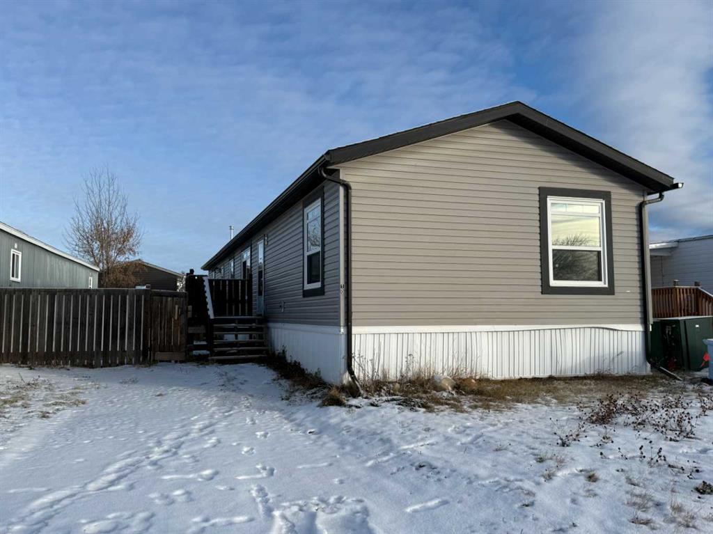 Picture of 109 Card Crescent , Fort McMurray Real Estate Listing