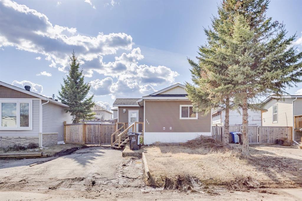 Picture of 244 cokerill Crescent , Fort McMurray Real Estate Listing