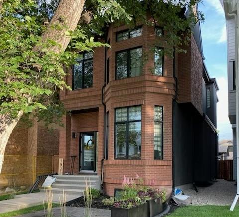 Picture of 1935 43 Avenue SW, Calgary Real Estate Listing