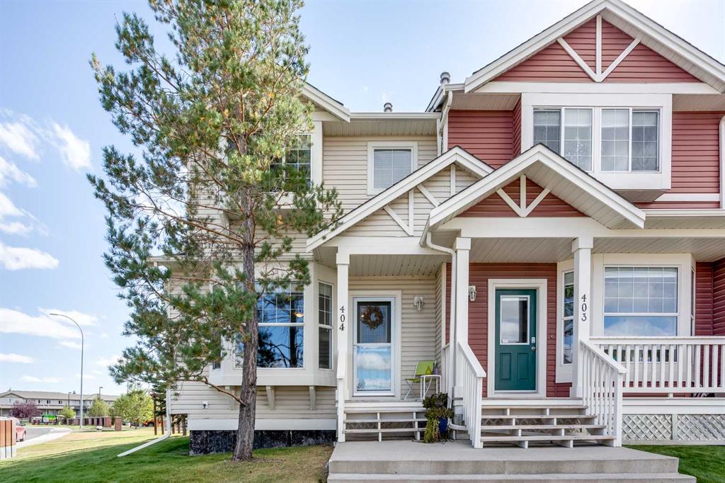 Picture of 404, 703 Luxstone Square SW, Airdrie Real Estate Listing