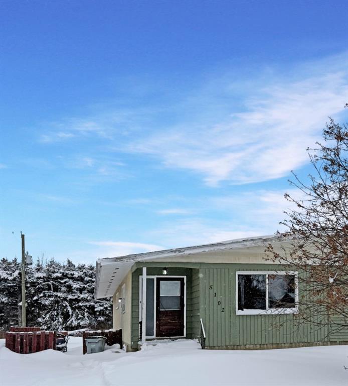 Picture of 5102 56th Avenue  , High Prairie Real Estate Listing