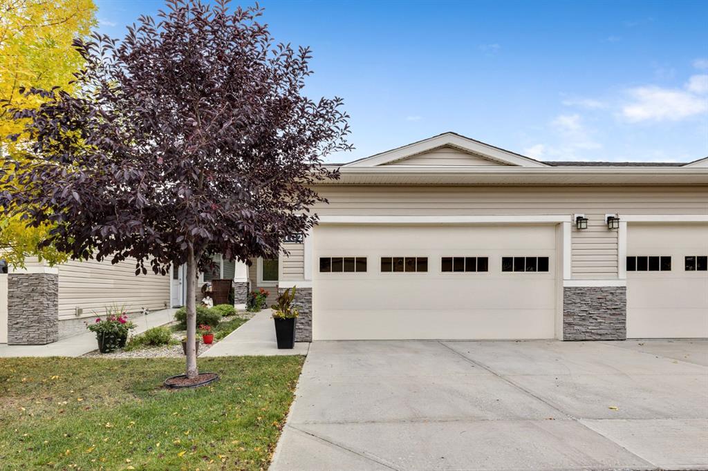 Picture of 182 Cambridge Glen Drive , Strathmore Real Estate Listing