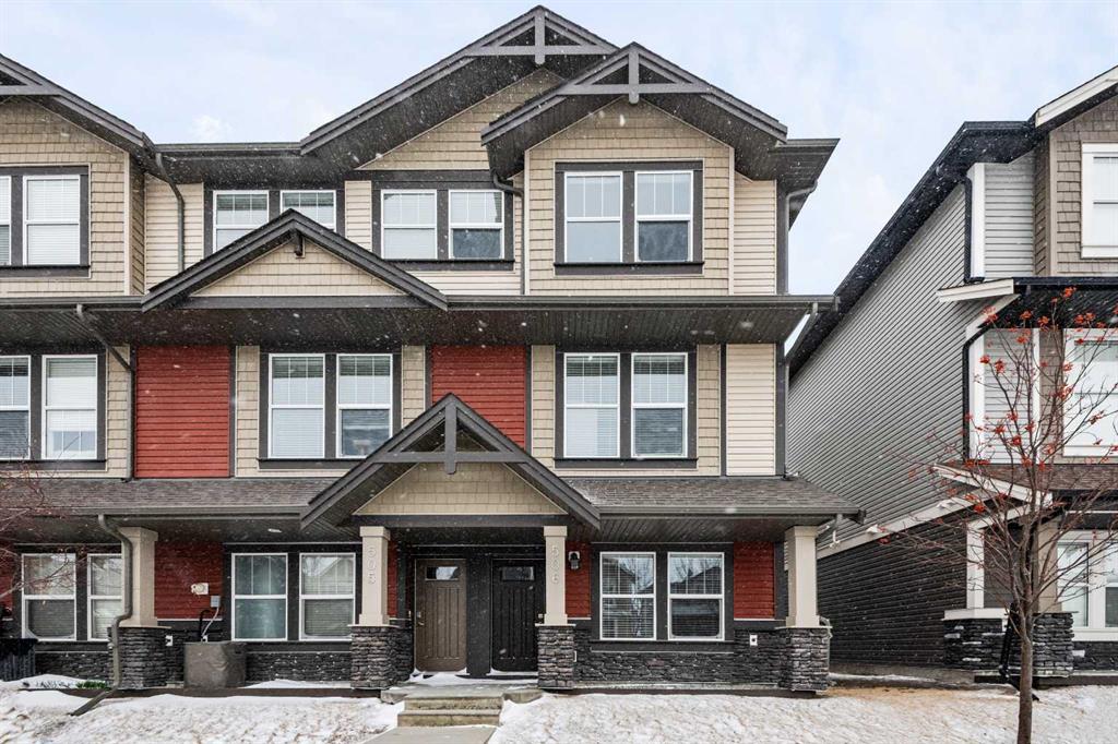 Picture of 506, 280 Williamstown Close NW, Airdrie Real Estate Listing