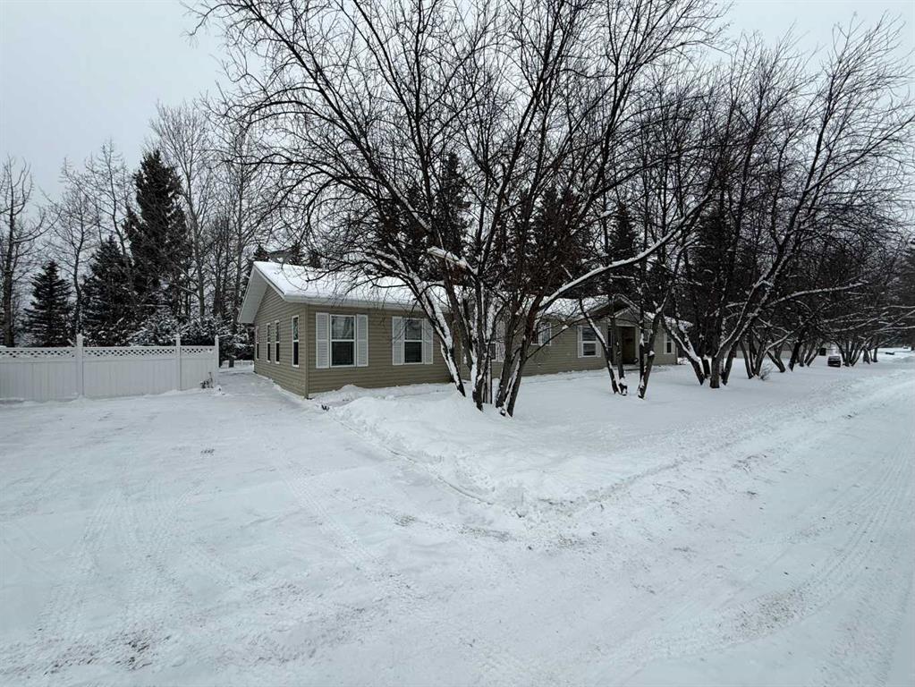 Picture of 435, 700 Carmichael Lane , Hinton Real Estate Listing