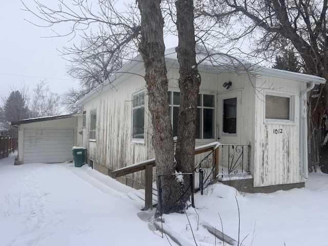 Picture of 1012 11 Street S, Lethbridge Real Estate Listing