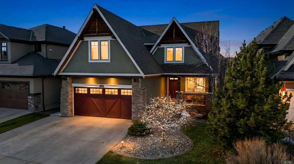 Picture of 384 Coopers Terrace SW, Airdrie Real Estate Listing