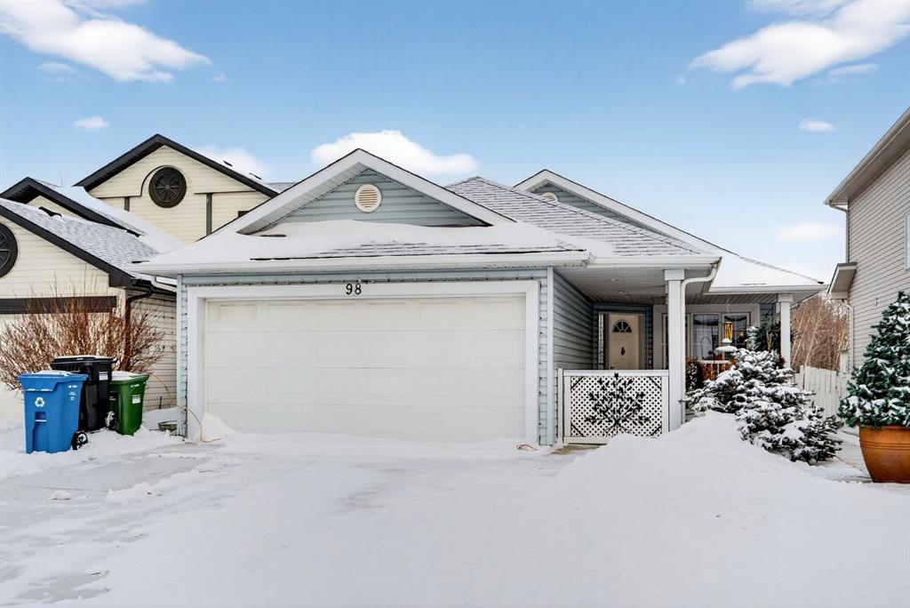 Picture of 98 Tuscarora Way NW, Calgary Real Estate Listing