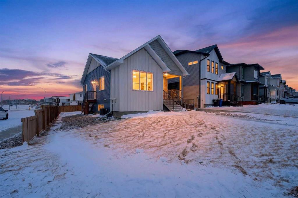 Picture of 1103 Coalbrook Place W, Lethbridge Real Estate Listing