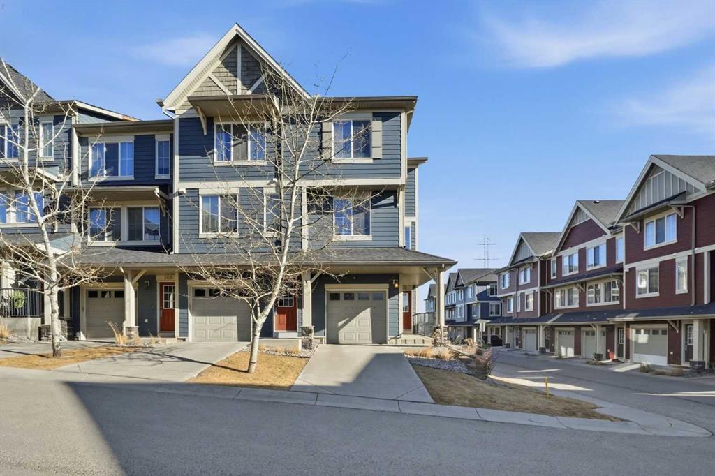 Picture of 176 Evansview Gardens NW, Calgary Real Estate Listing