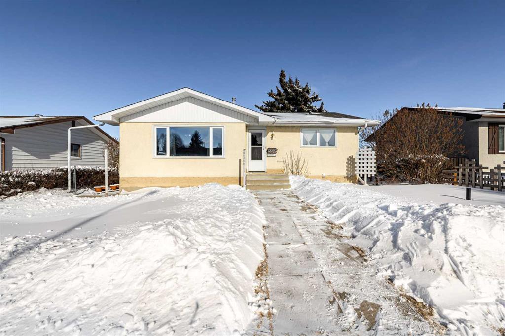 Picture of 11 Oxbow Street NW, Red Deer Real Estate Listing