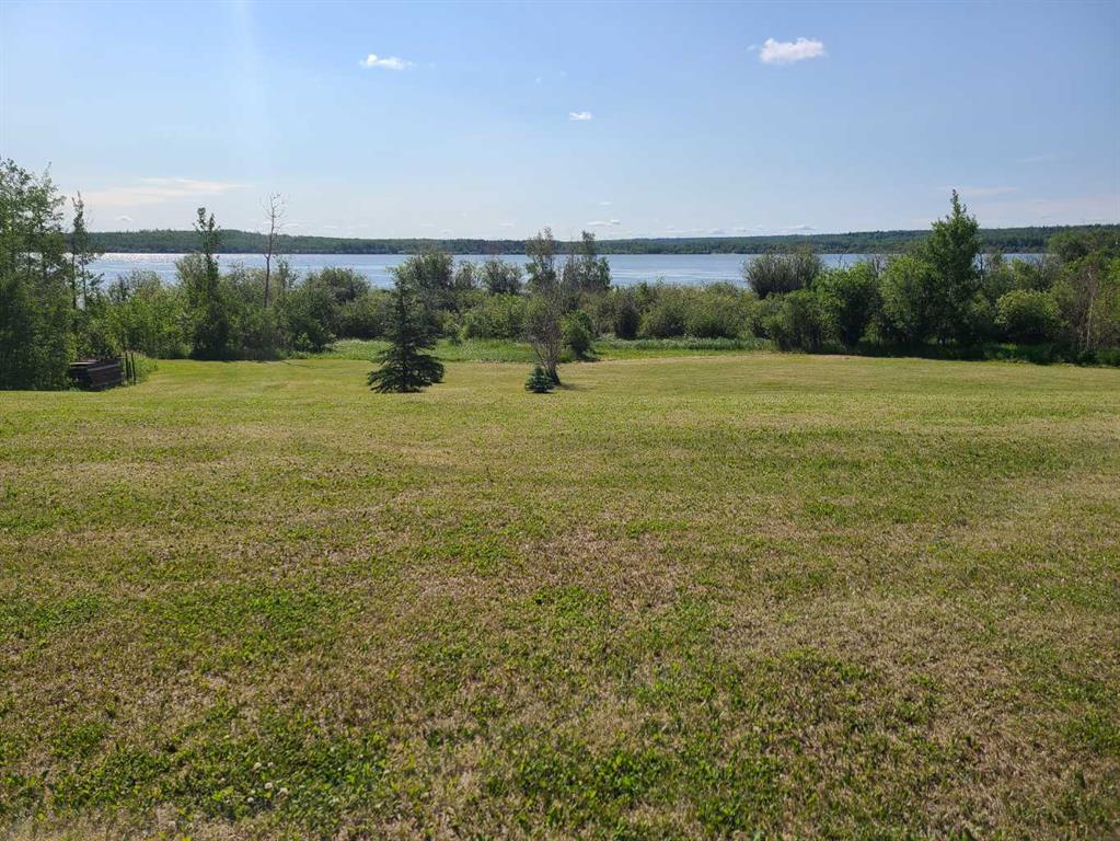 Picture of #8, 70539 RR 250  , Rural Greenview No. 16, M.D. of Real Estate Listing