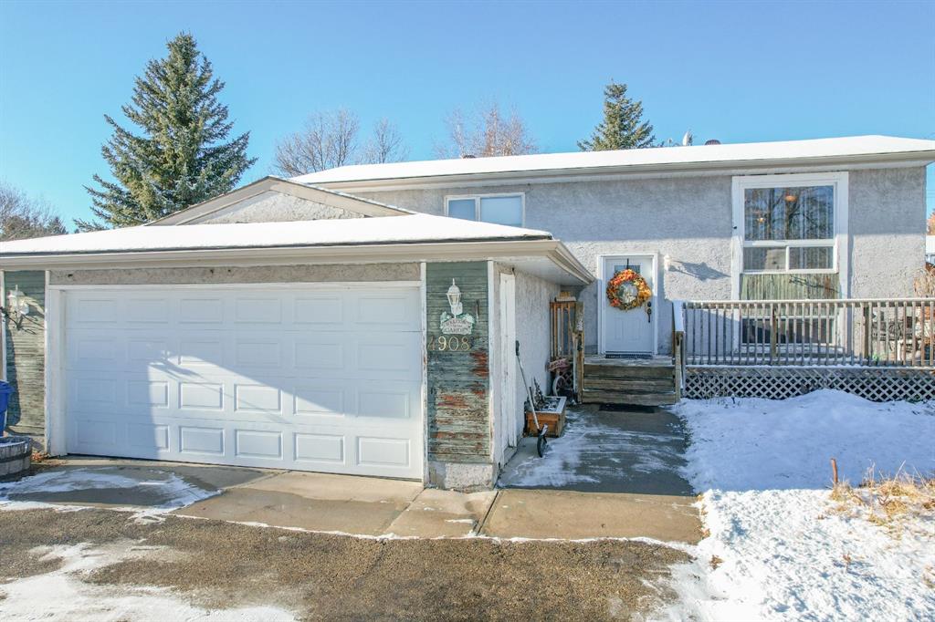 Picture of 4908 47th Street  , Clive Real Estate Listing