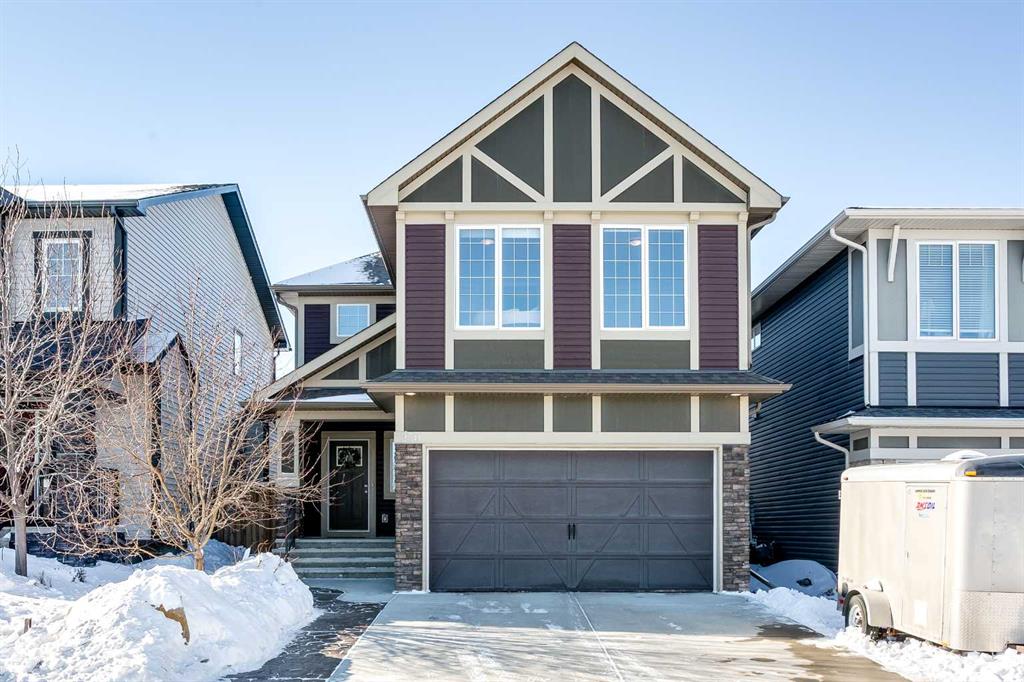 Picture of 250 Hillcrest Heights SW, Airdrie Real Estate Listing