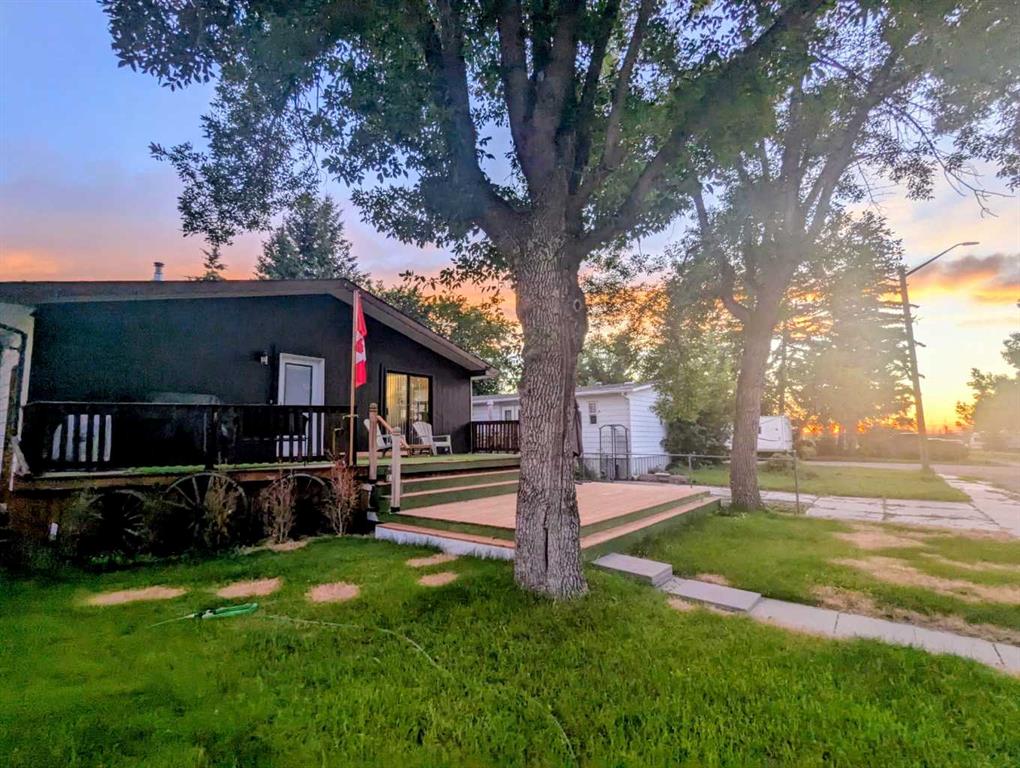 Picture of 130 3 Avenue E, Rockyford Real Estate Listing