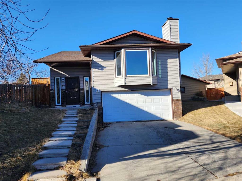 Picture of 48 Bermondsey Court NW, Calgary Real Estate Listing