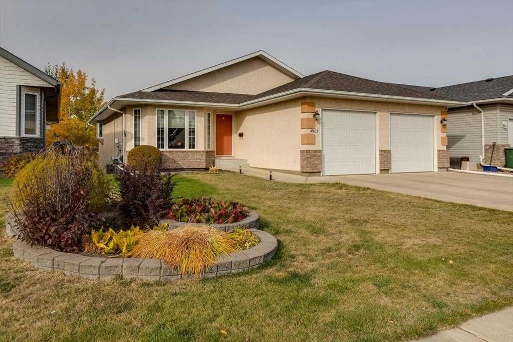 Picture of 4903 56 Avenue , Innisfail Real Estate Listing