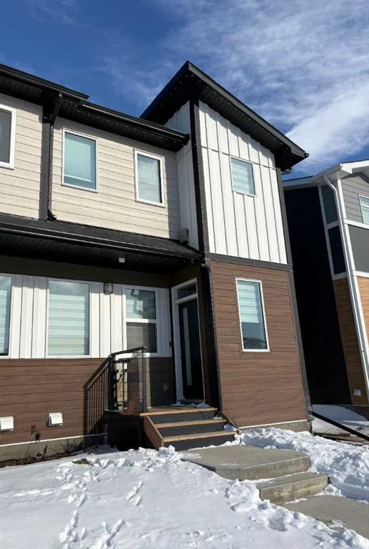 Picture of 862 Wolf Willow Boulevard SE, Calgary Real Estate Listing