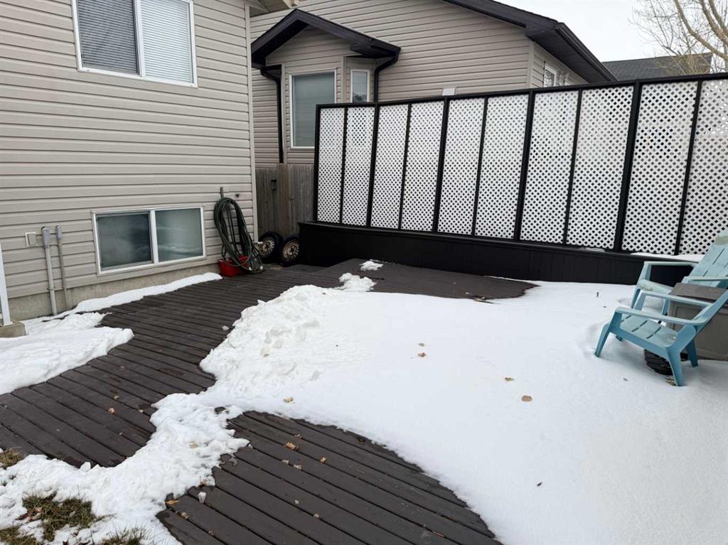 Picture of 300 Tartan Circle W, Lethbridge Real Estate Listing