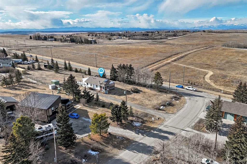 Picture of 3 Cochrane Lake Trail , Cochrane Lake Real Estate Listing