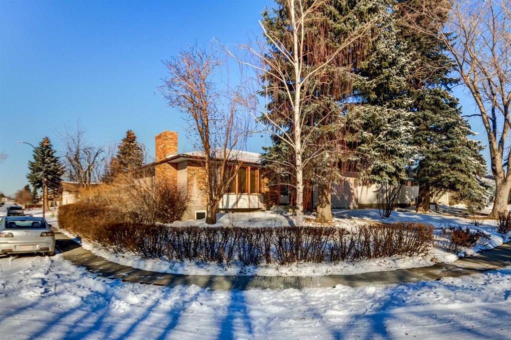Picture of 4620 31 Avenue NE, Calgary Real Estate Listing