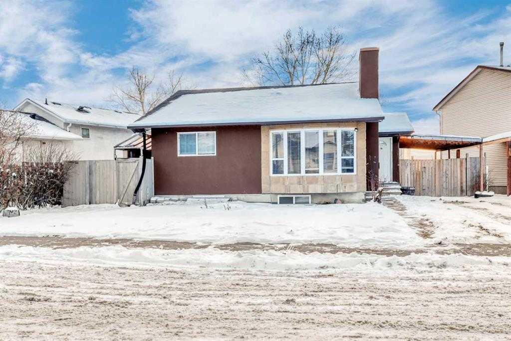 Picture of 19 Castlepark Way NE, Calgary Real Estate Listing
