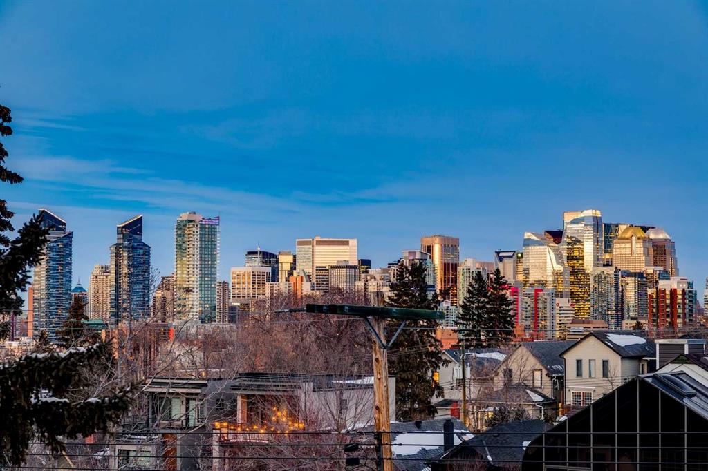 Picture of 2126 18A Street SW, Calgary Real Estate Listing