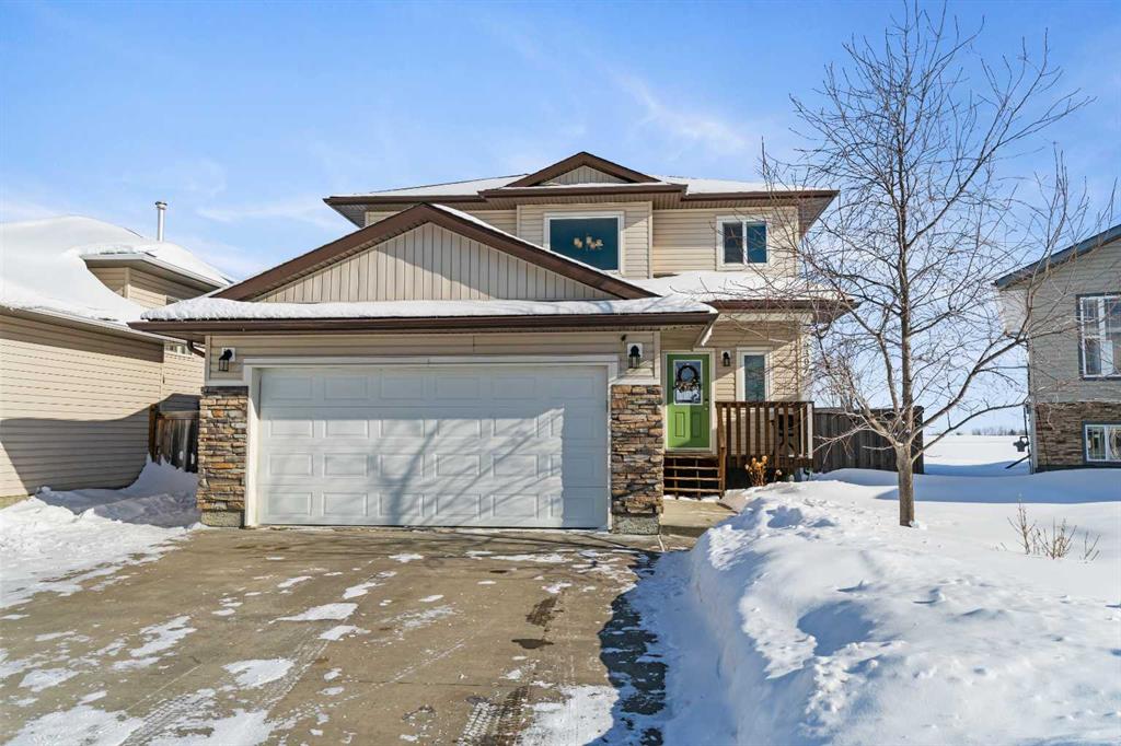 Picture of 9307 94 Street , Wembley Real Estate Listing