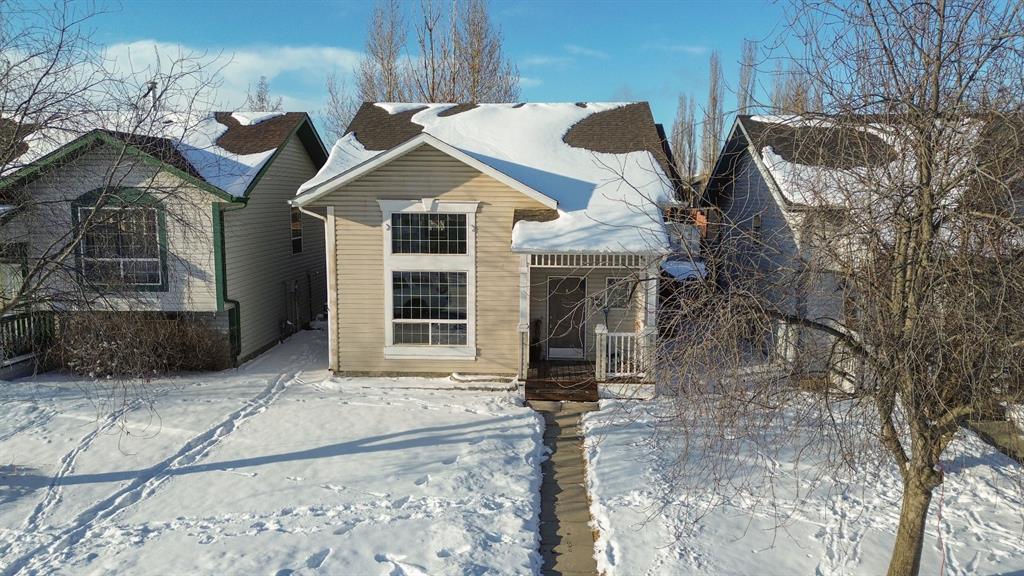 Picture of 68 Kelly Street , Red Deer Real Estate Listing