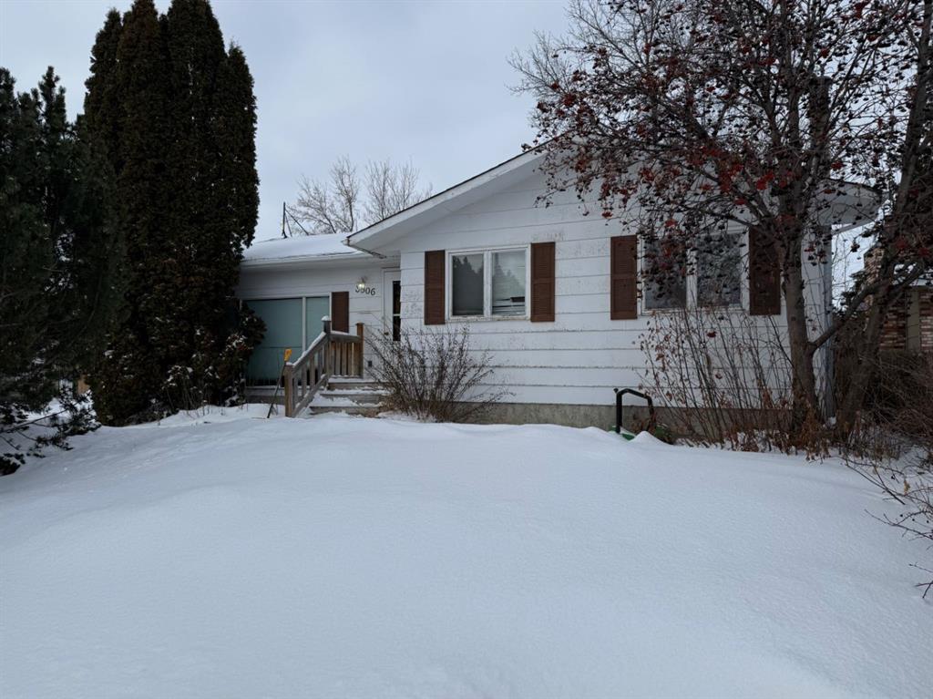 Picture of 3006 52 Avenue , Lloydminster Real Estate Listing