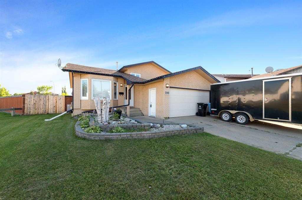 Picture of 199 Berens Place , Fort McMurray Real Estate Listing