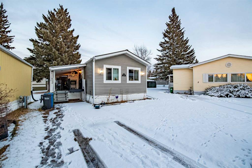 Picture of 3 Parkview Avenue , Red Deer Real Estate Listing