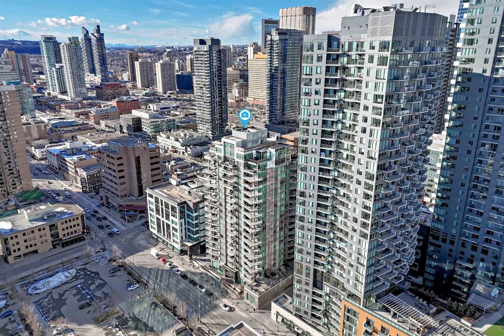 Picture of 1802, 530 12 Avenue SW, Calgary Real Estate Listing
