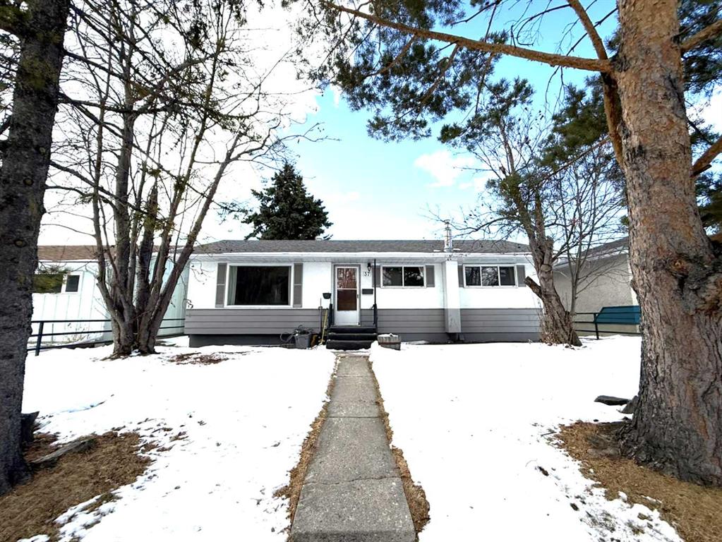 Picture of 37 Arbour Crescent SE, Calgary Real Estate Listing