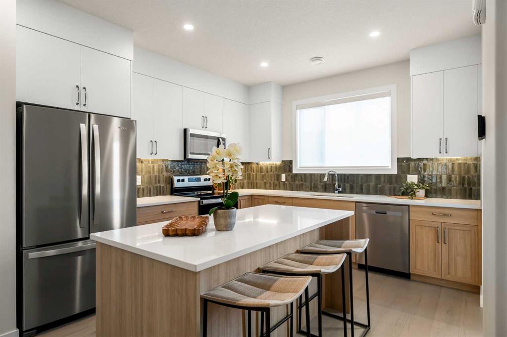 Picture of 215 Keystone Creek Drive NE, Calgary Real Estate Listing