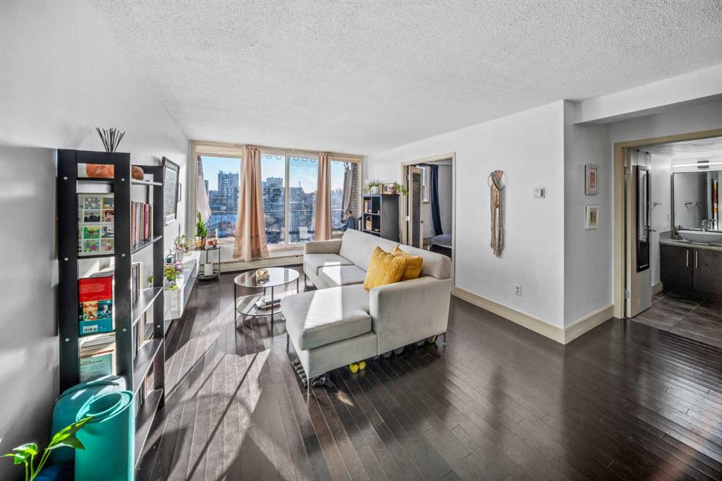 Picture of 504, 505 19 Avenue SW, Calgary Real Estate Listing