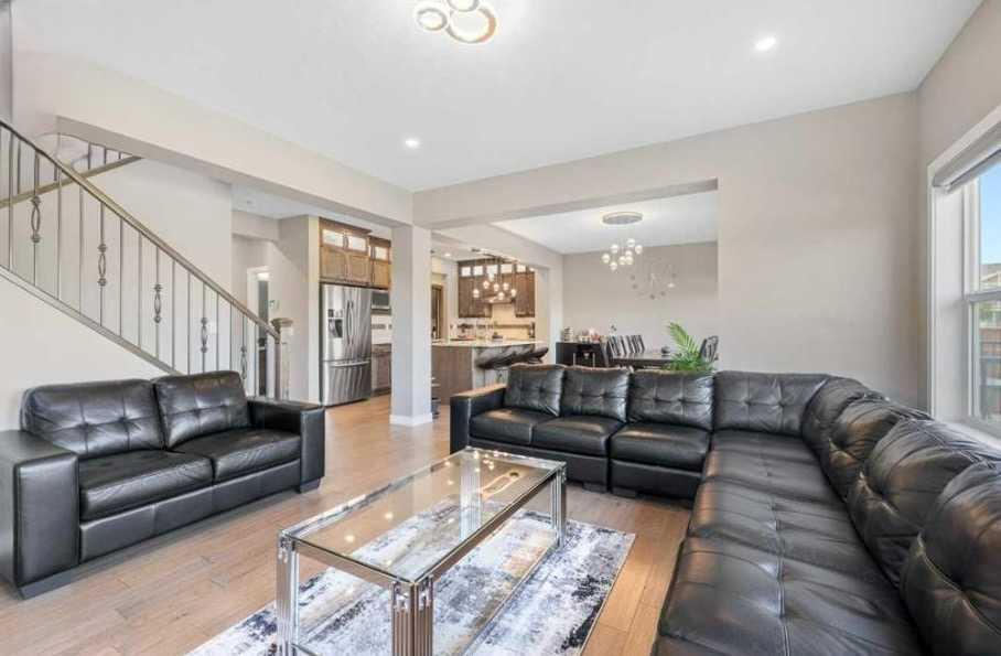 Picture of 201 Aspenmere Way  , Chestermere Real Estate Listing