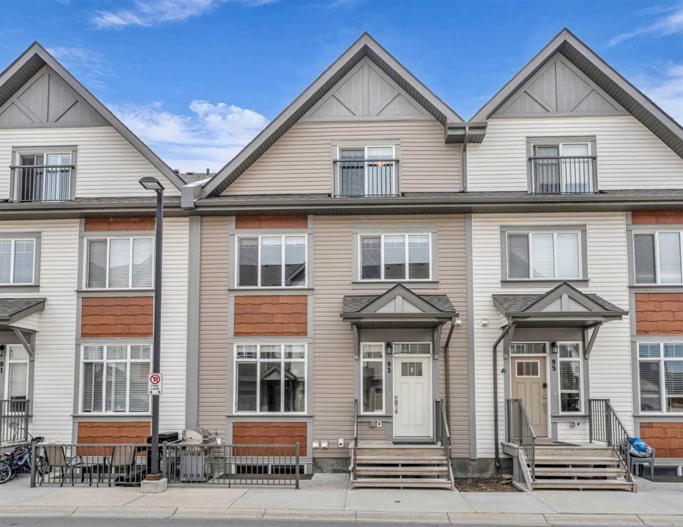 Picture of 93 Copperstone Common SE, Calgary Real Estate Listing