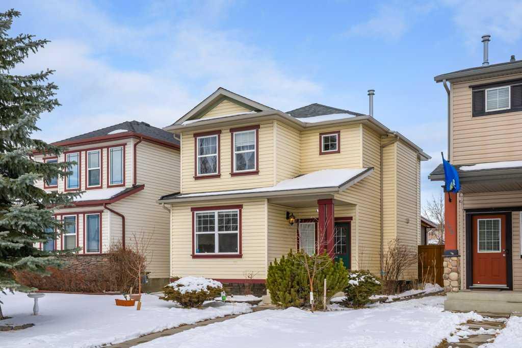 Picture of 163 Eversyde Circle SW, Calgary Real Estate Listing