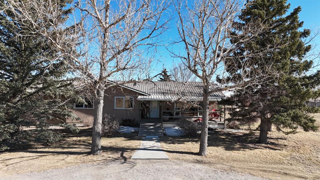 Picture of 55025 RR 221  , Magrath Real Estate Listing