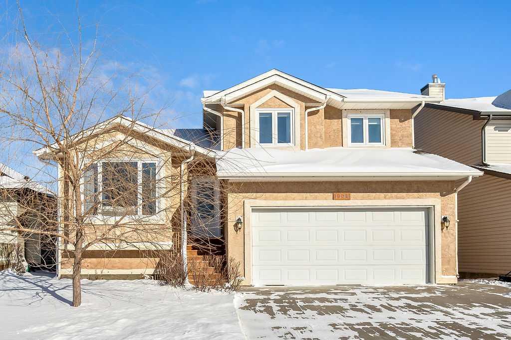 Picture of 1120 Highland Green Drive NW, High River Real Estate Listing
