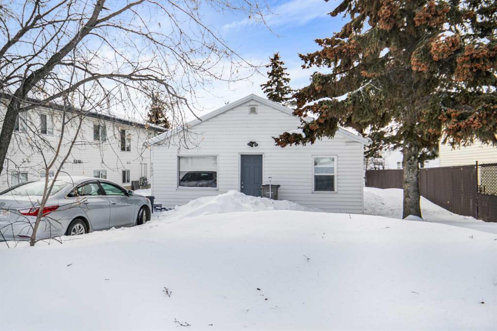 Picture of 9409 104 Avenue , Grande Prairie Real Estate Listing