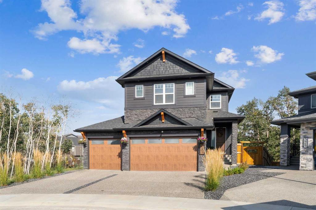Picture of 321 Legacy Woods Manor SE, Calgary Real Estate Listing