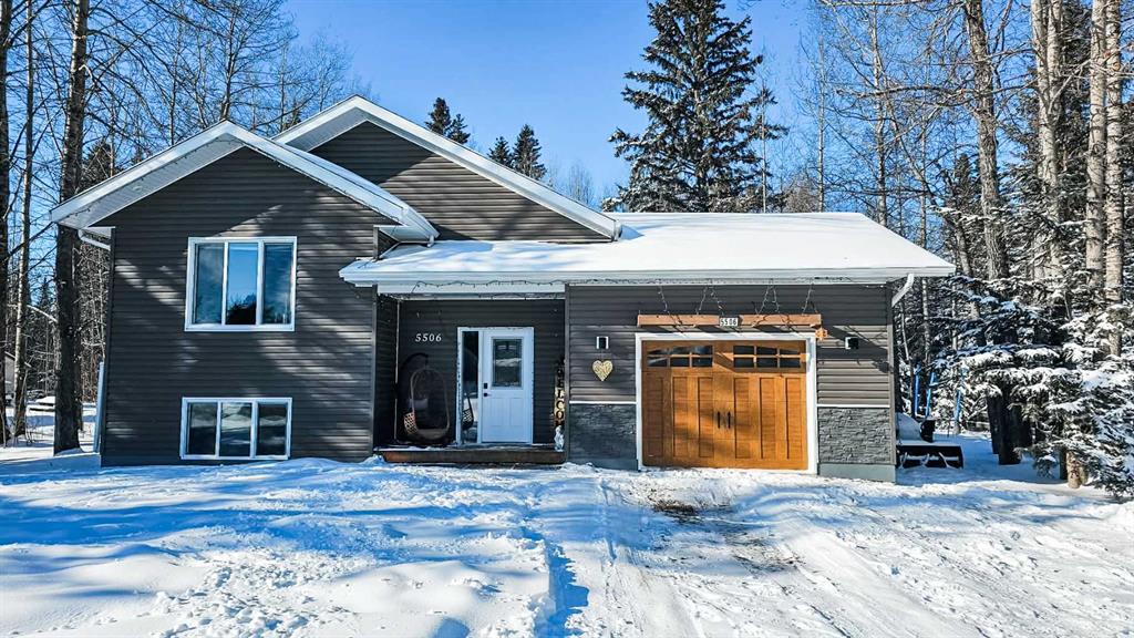 Picture of 5506 51 Street , Niton Junction Real Estate Listing