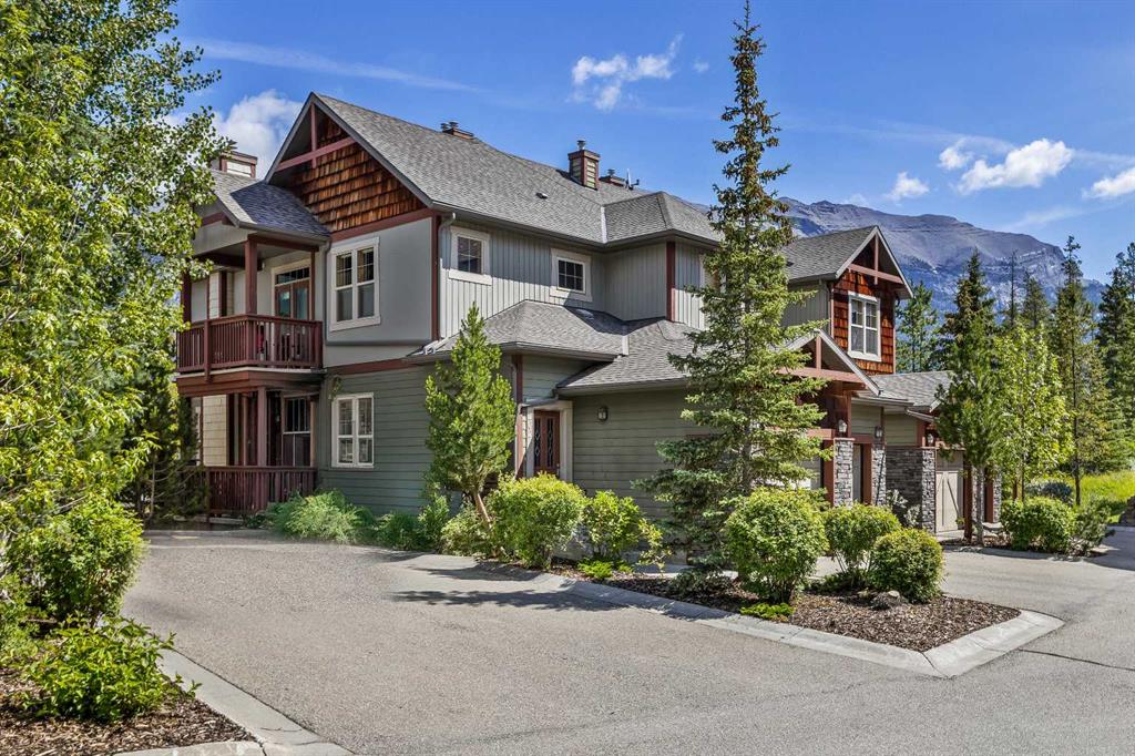 Picture of 201, 70 Dyrgas Gate , Canmore Real Estate Listing